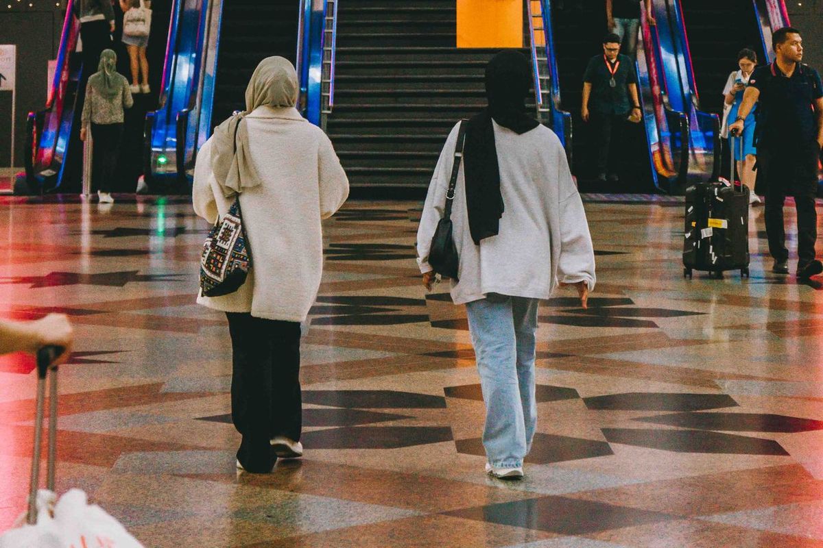First-Week Guide for Students in Malaysia